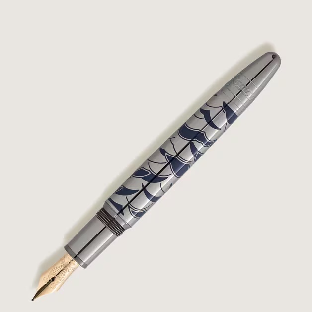 1122-meisterst-ck-around-the-world-in-80-days-solitaire-legrand-fountain-pen-1.jpg
