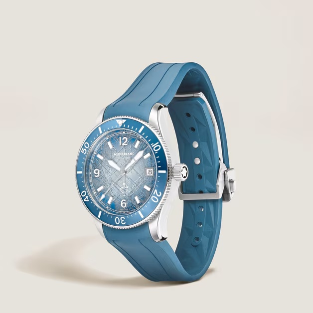 1157-montblanc-iced-sea-automatic-date-0-oxygen-1.jpg