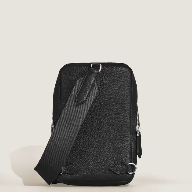 1762-montblanc-companion-on-body-bag-1.jpg