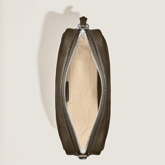 1782-montblanc-companion-crossbody-1.png