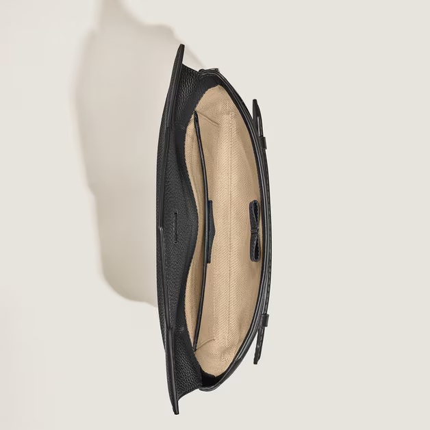1789-montblanc-envelope-clutch-1.jpg