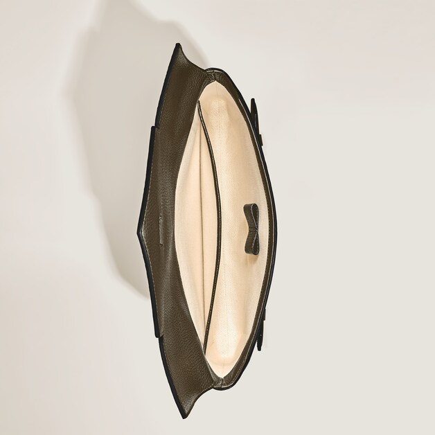 1792-montblanc-envelope-clutch-document-holder-1.jpg