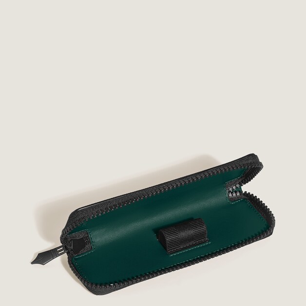 1891-extreme-3-0-1-pen-pouch-with-zip-1.png