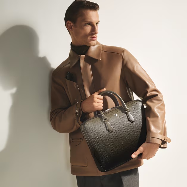 4810 thin document case