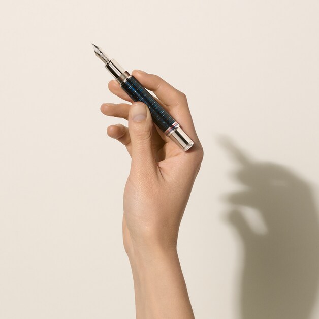 826-great-characters-homage-to-the-great-gatsby-special-edition-fountain-pen-1.png